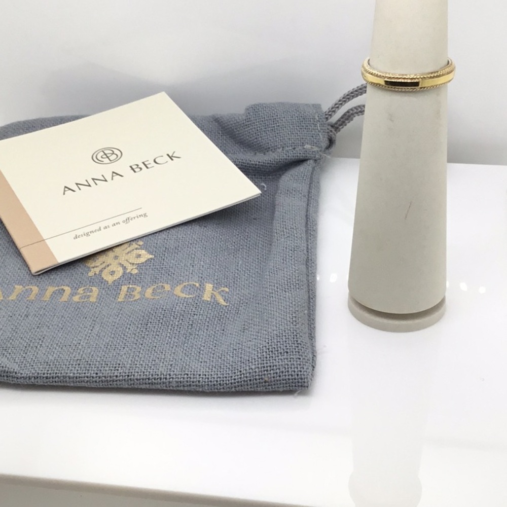 Authentic Anna Beck  2 tone ring  6 New